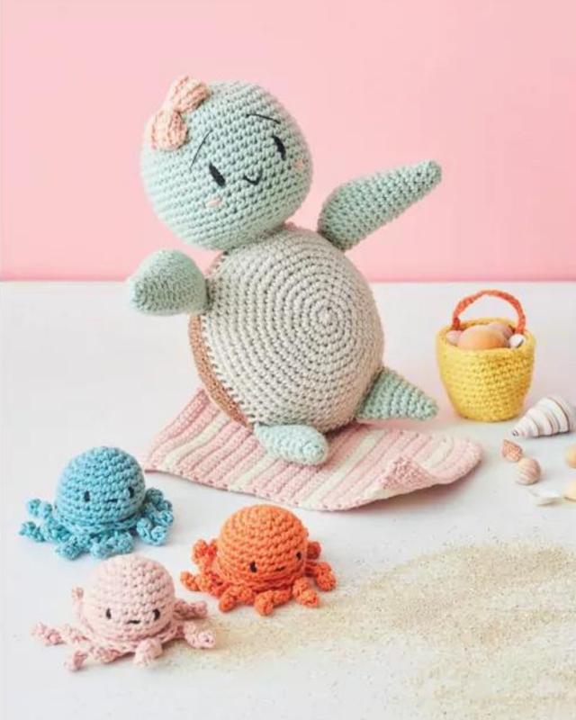 Dolls and Amigurumis from the sea to crochet - Tissushop